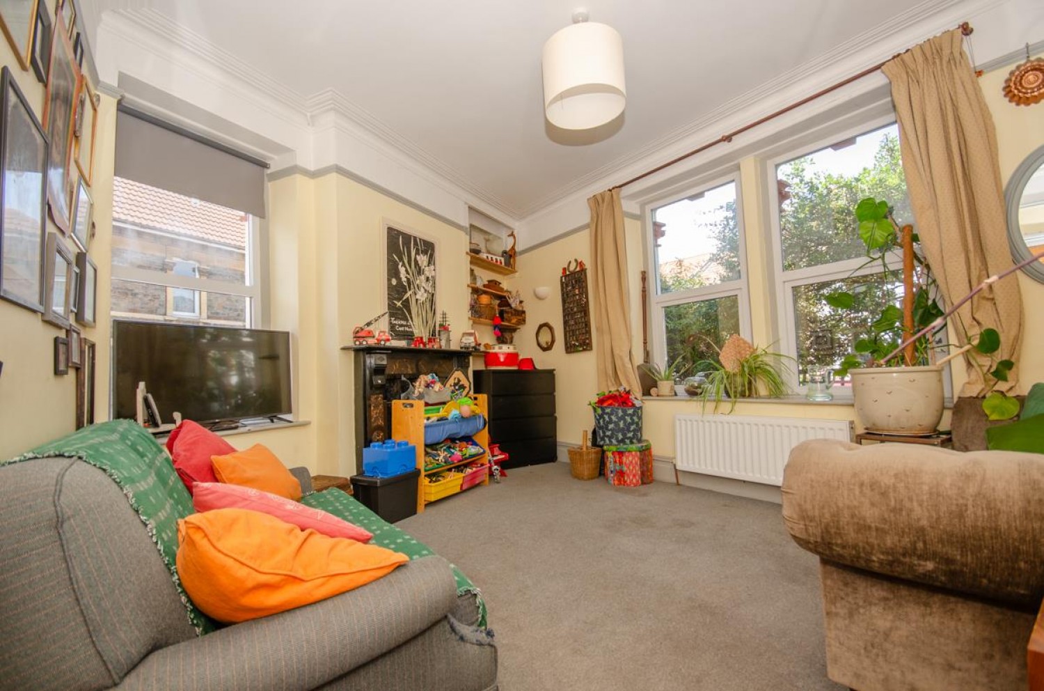 Robertson Road, Greenbank, Bristol BS5 6JT