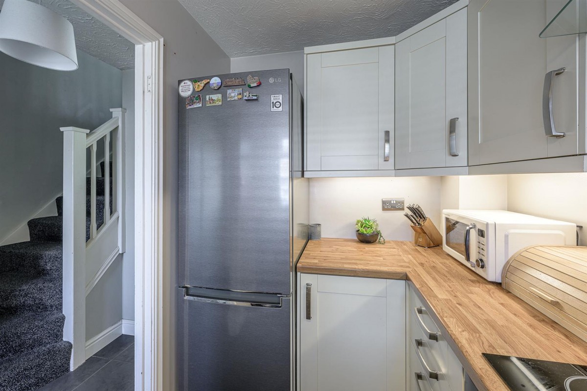 Cameo Drive, Amblecote, Stourbridge, DY8 4AU