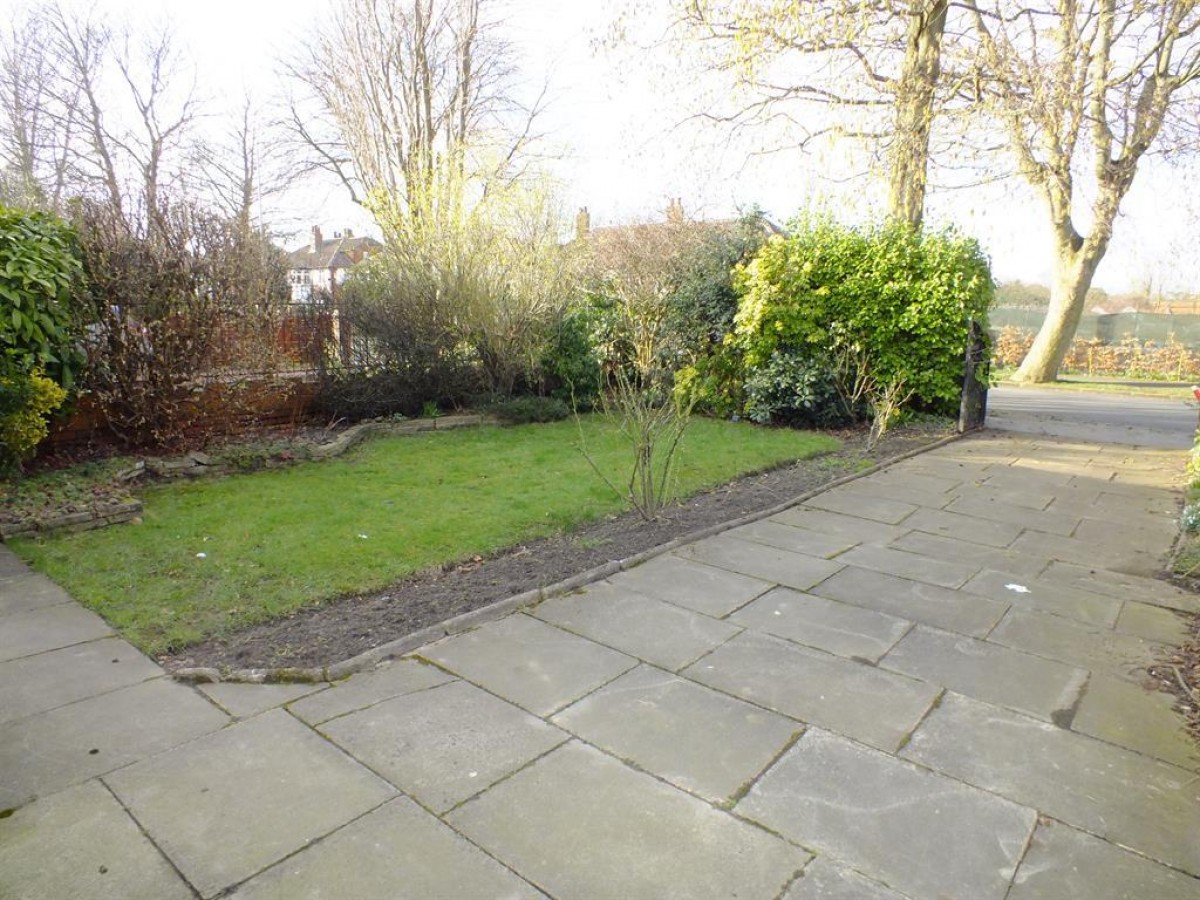 The View, Roundhay, Leeds, LS8 1HQ