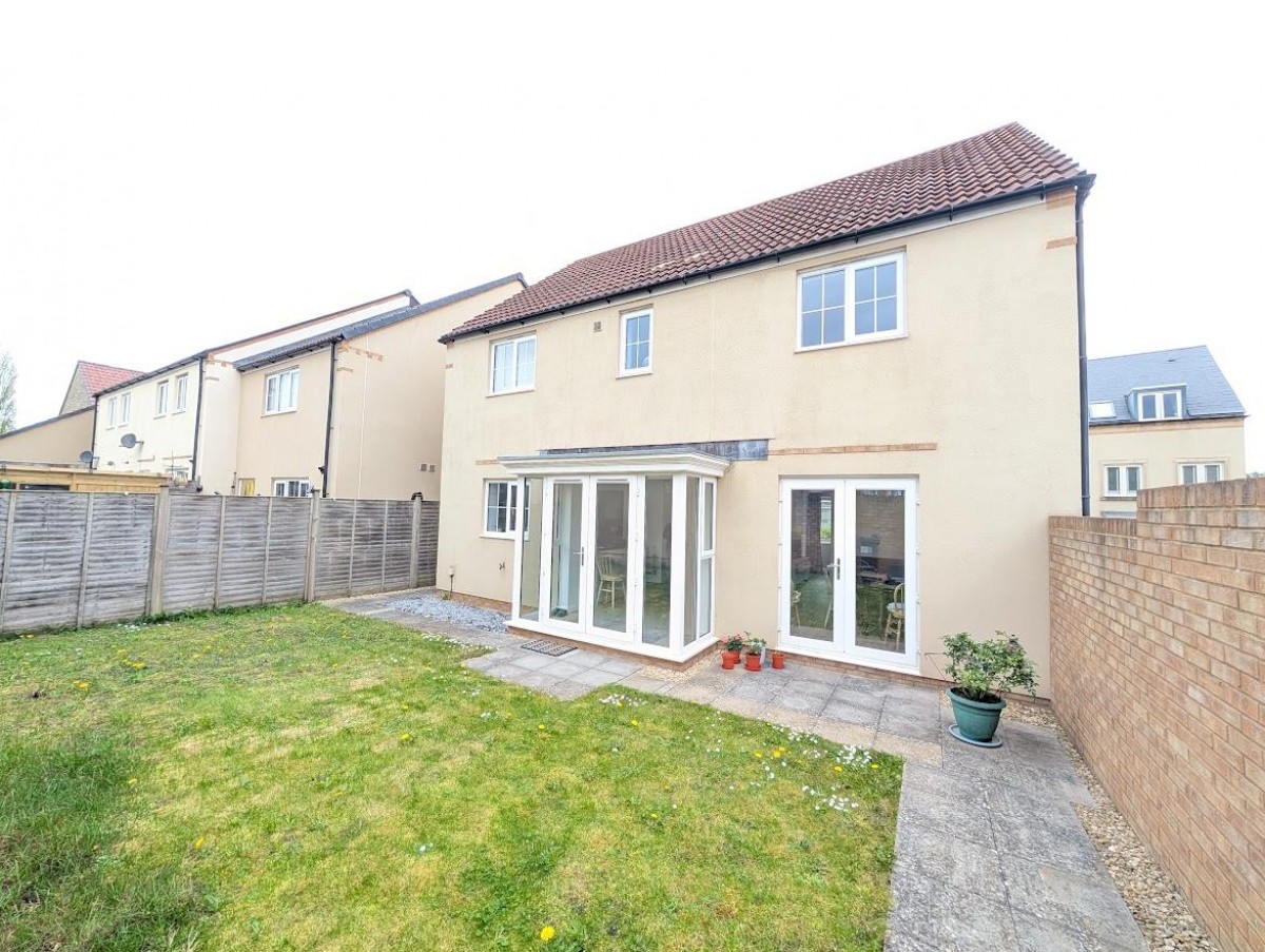 Harvest Way, Thornbury, Bristol, BS35 1AL