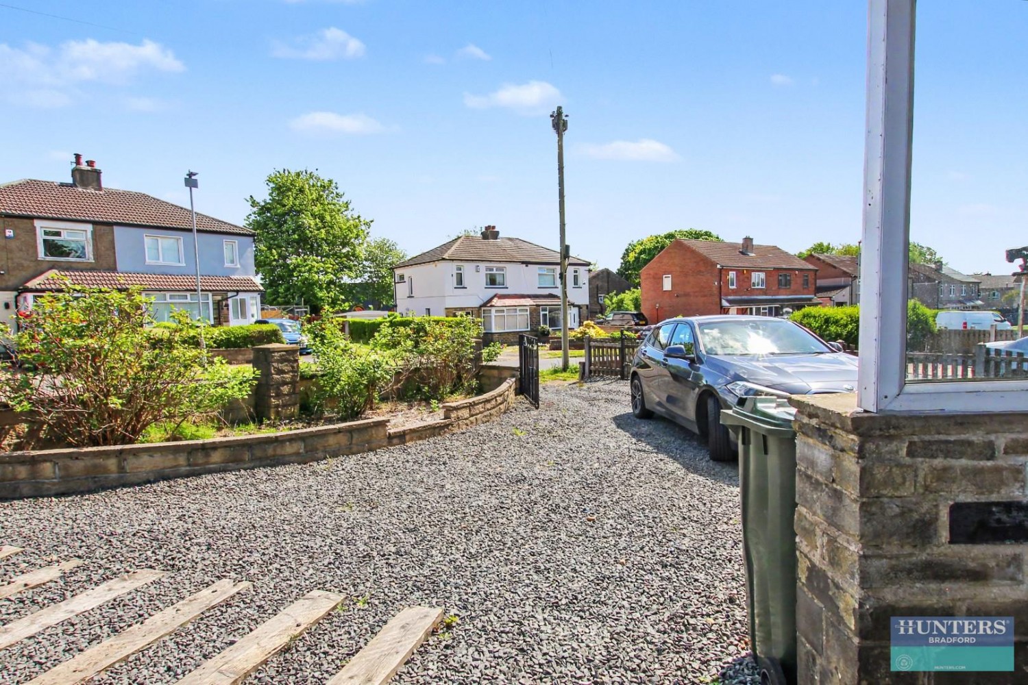 Elmfield Drive Bradford, BD6 1PS