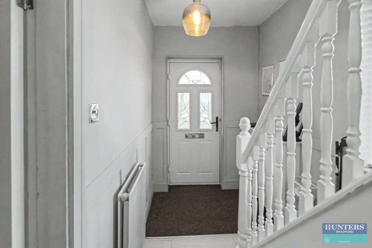Elmfield Drive Bradford, BD6 1PS