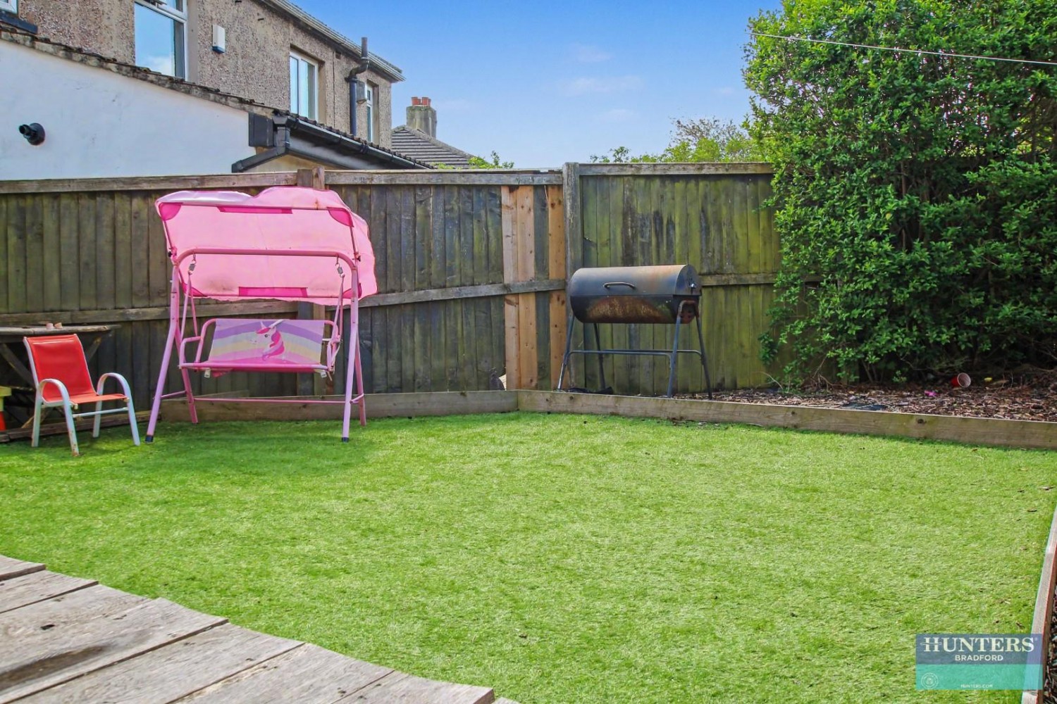 Elmfield Drive Bradford, BD6 1PS