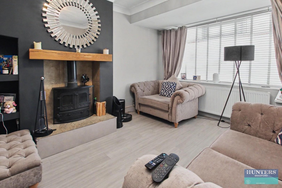 Elmfield Drive Bradford, BD6 1PS