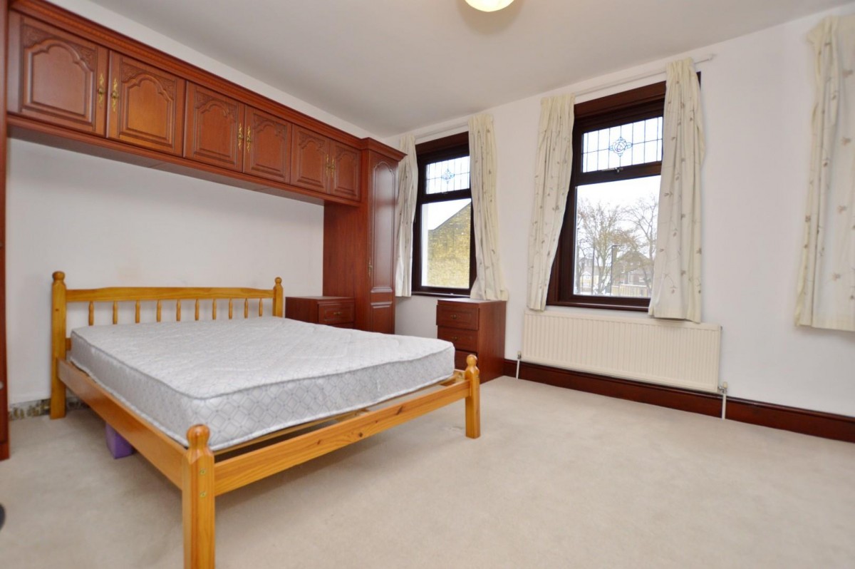 Pond Road, Stratford, E15