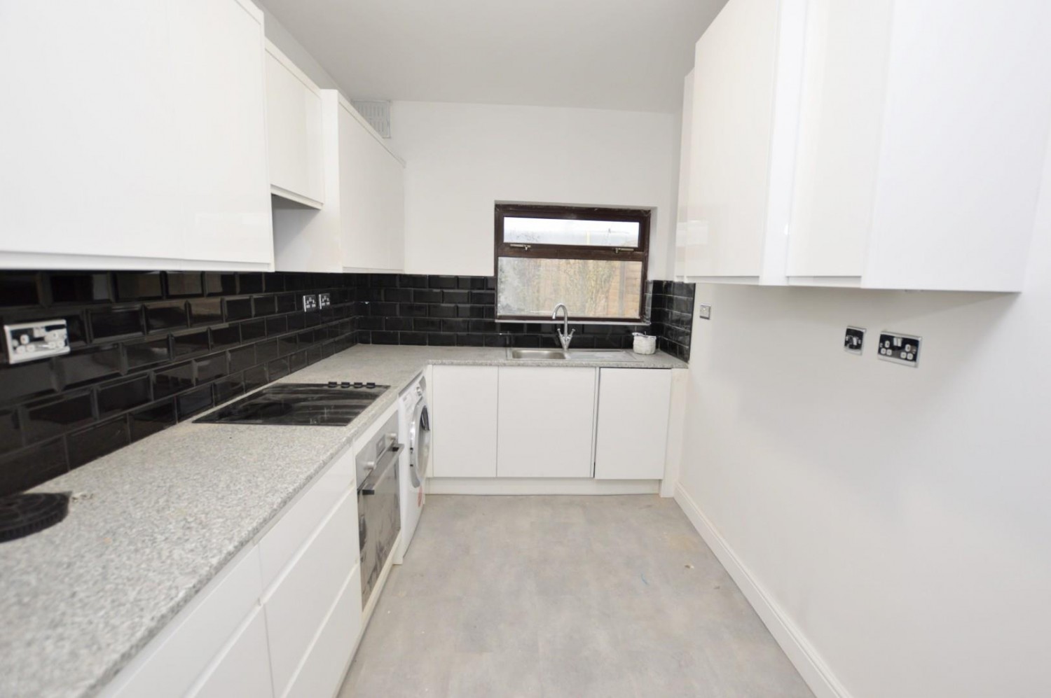 Pond Road, Stratford, E15