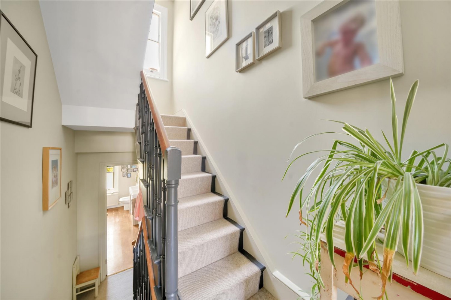 Nevill Road, London, N16