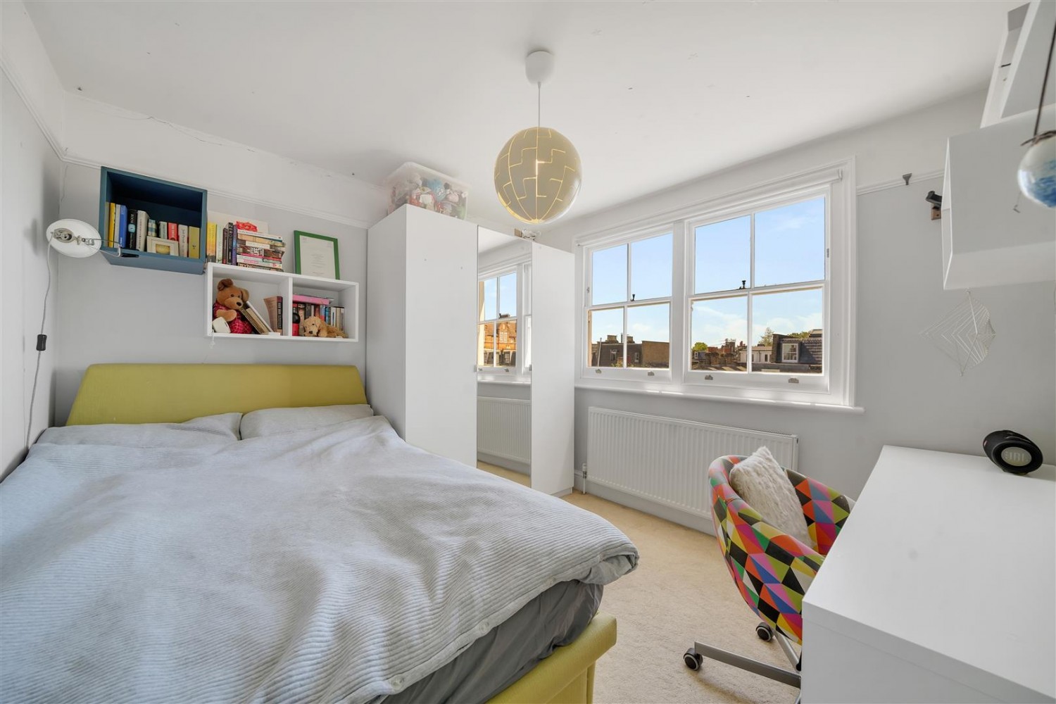Nevill Road, London, N16