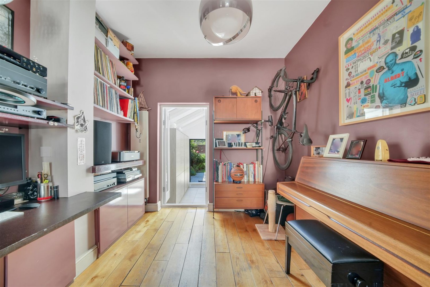 Nevill Road, London, N16