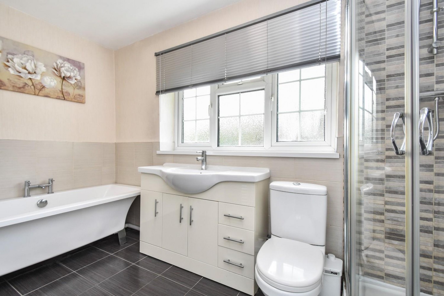 Pool Bank Close, Pool in Wharfedale, Otley