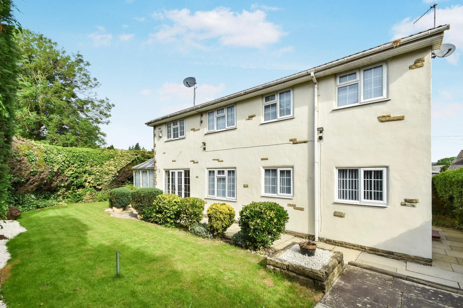 Pool Bank Close, Pool in Wharfedale, Otley