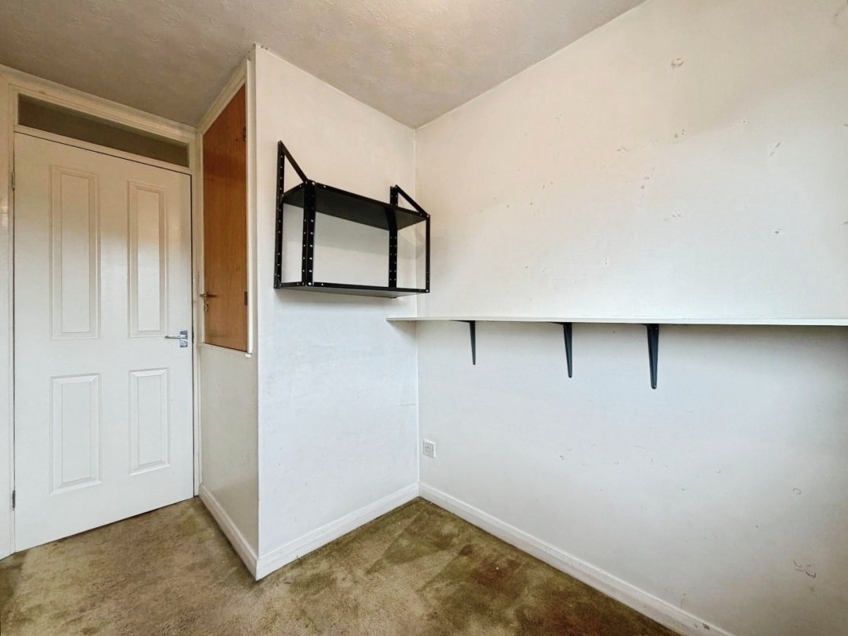 Springwood Drive, Ashford