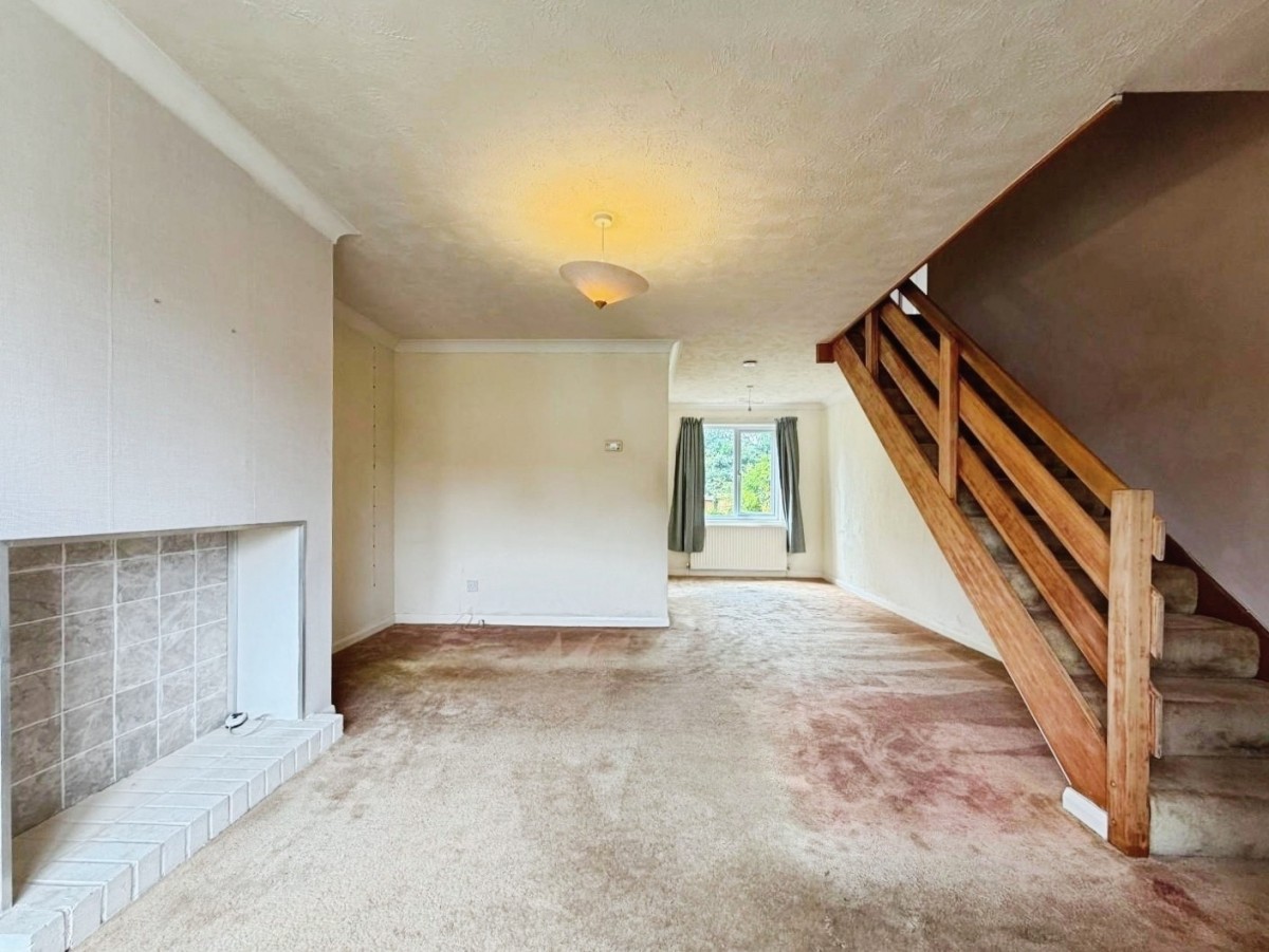 Springwood Drive, Ashford