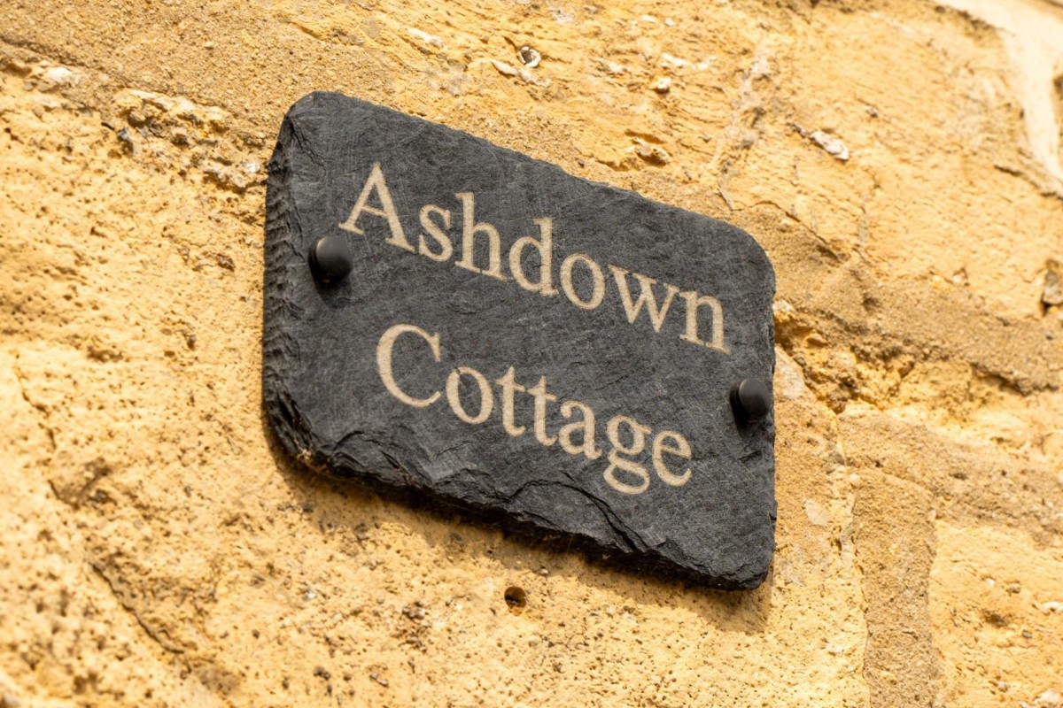 Ashdown Cottage Town Hill, Bramham, Wetherby