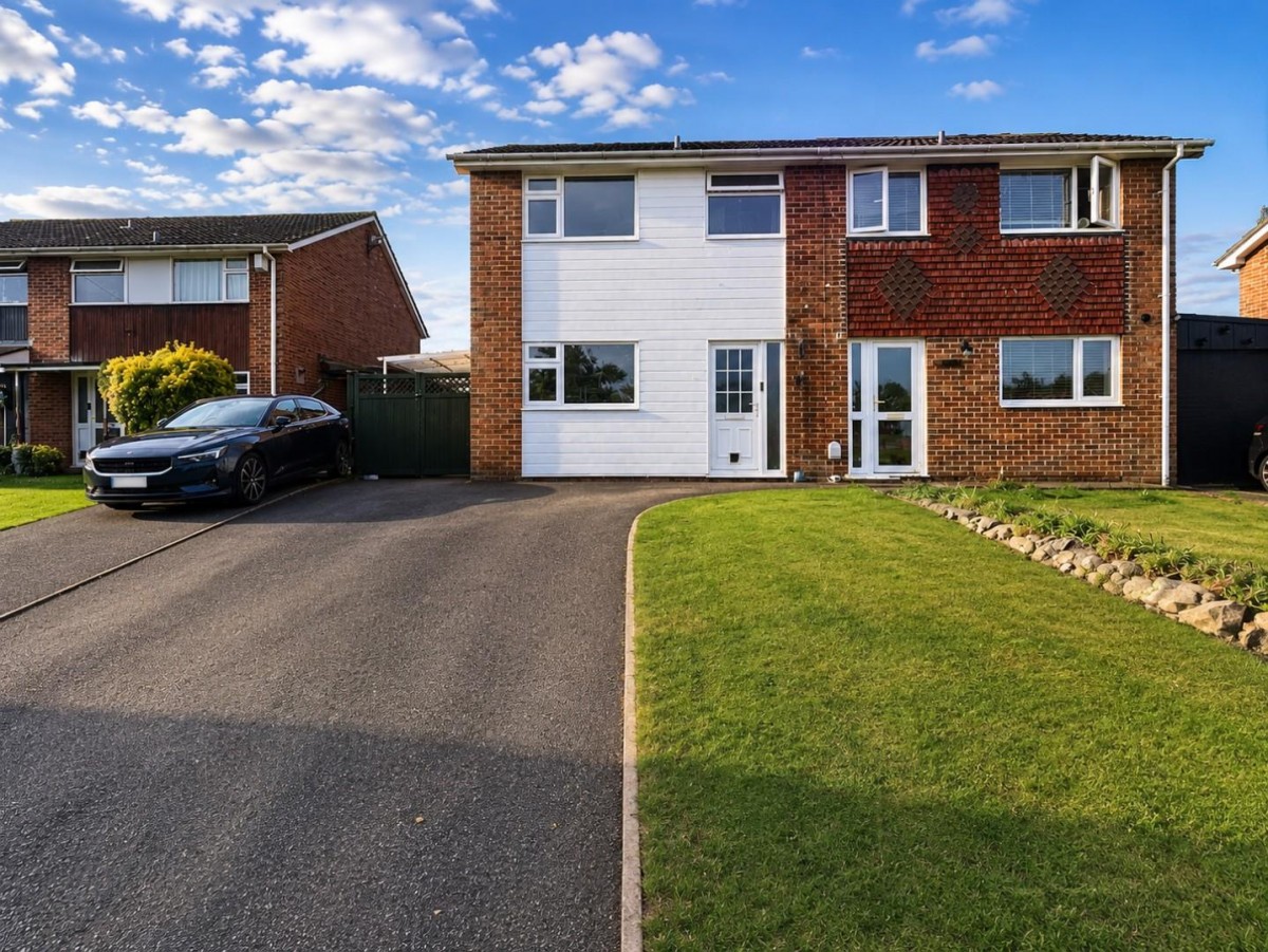 Shakespeare Road, Dursley, Gloucestershire