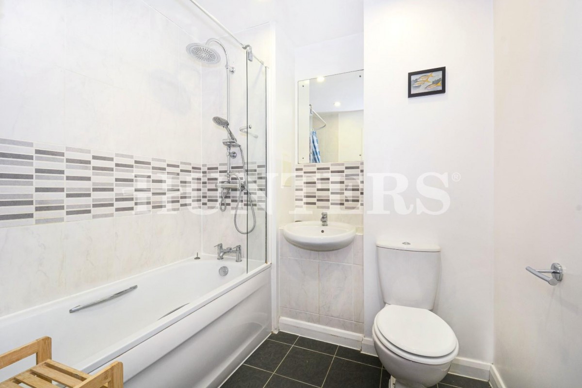 Coppermill Heights, London, N17