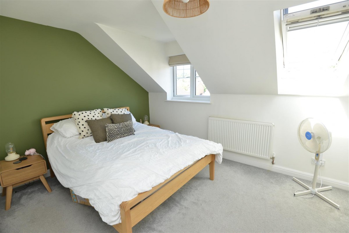 St Annes Close, St. George, Bristol BS5 8DQ