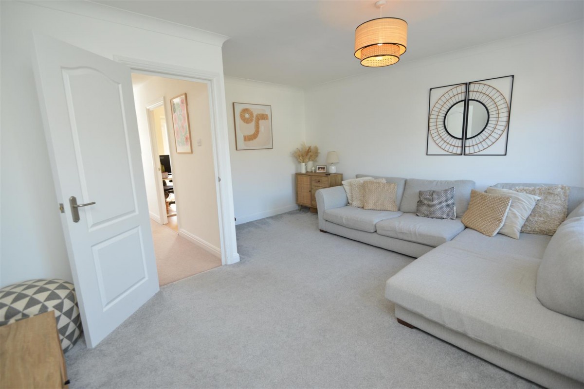 St Annes Close, St. George, Bristol BS5 8DQ
