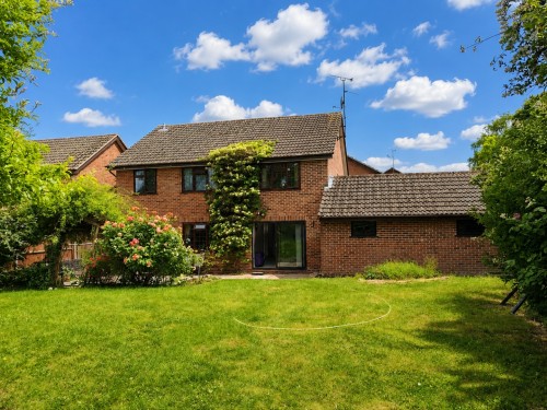 Blenheim Close, Wokingham