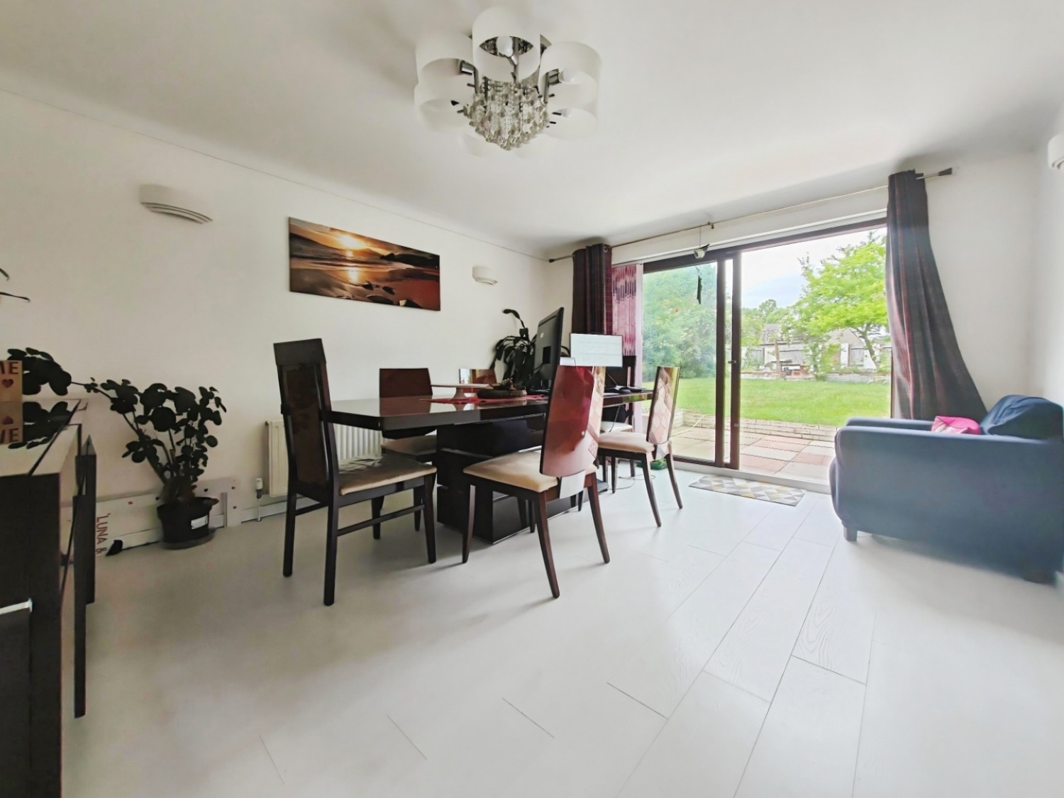 Blenheim Close, Wokingham