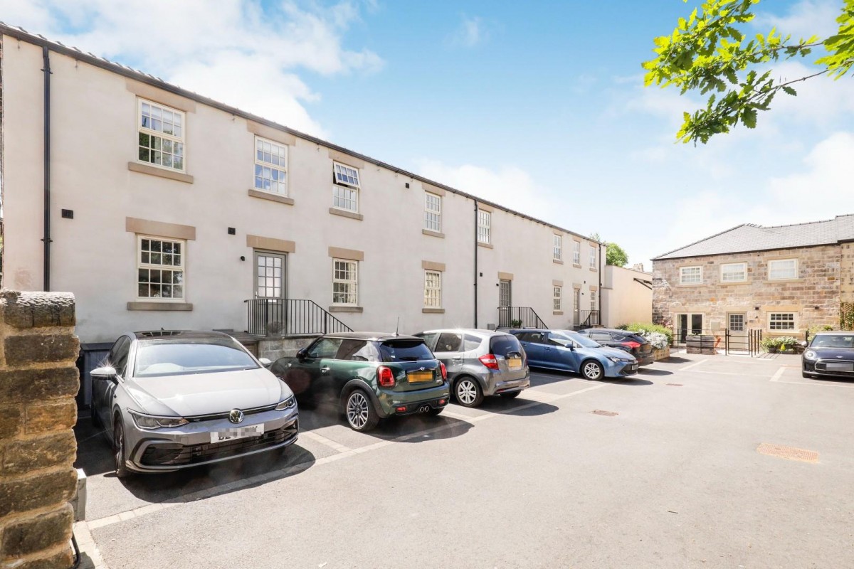Swincliffe Mews, Harrogate