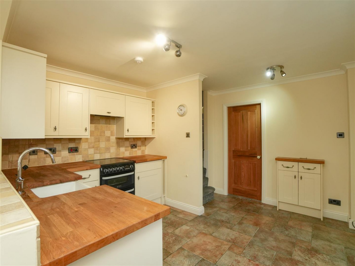 Moorfields, West Moor Lane, Raskelf, York, YO61 3UZ