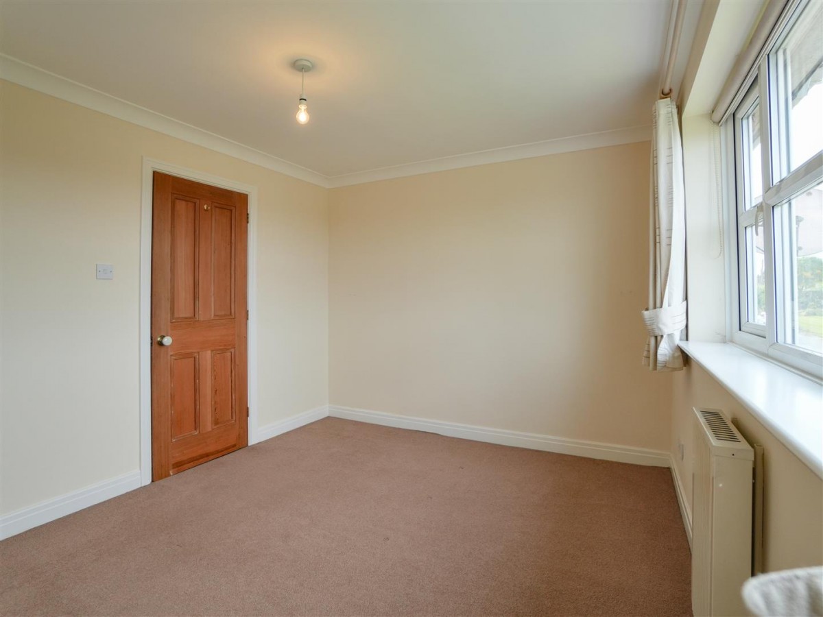 Moorfields, West Moor Lane, Raskelf, York, YO61 3UZ