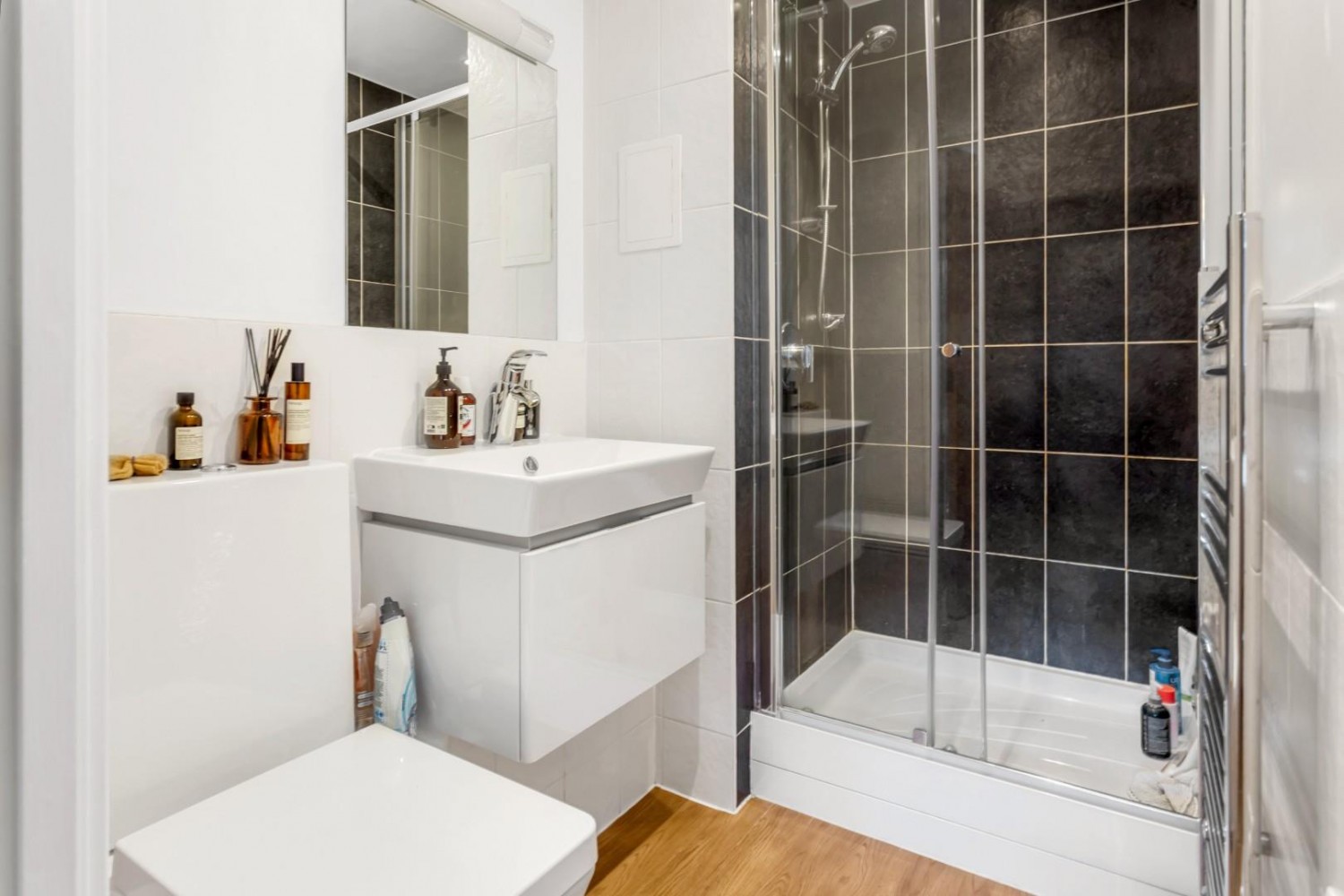 Mildmay Avenue, London, N1