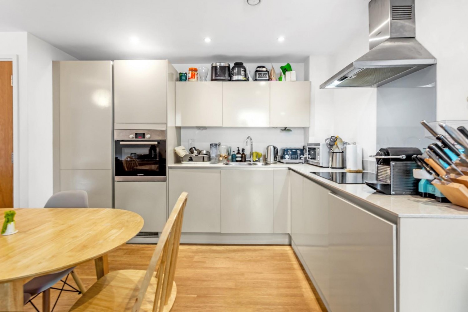 Mildmay Avenue, London, N1