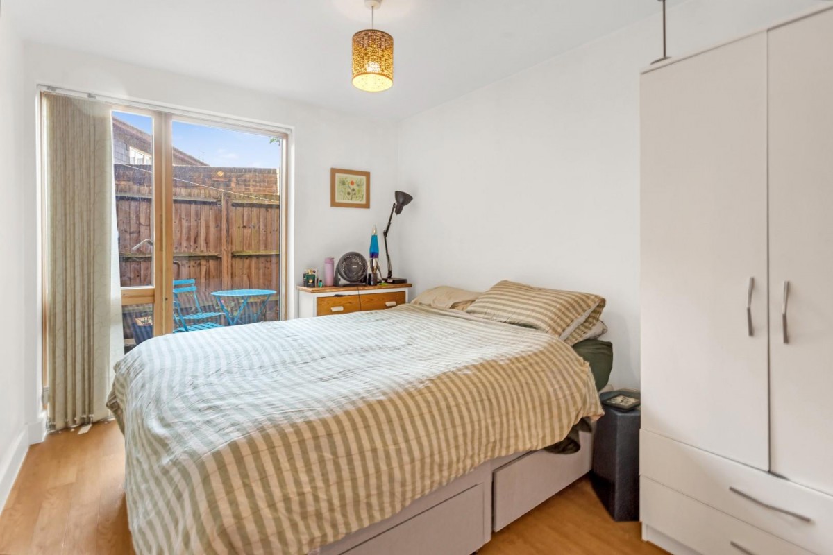 Mildmay Avenue, London, N1
