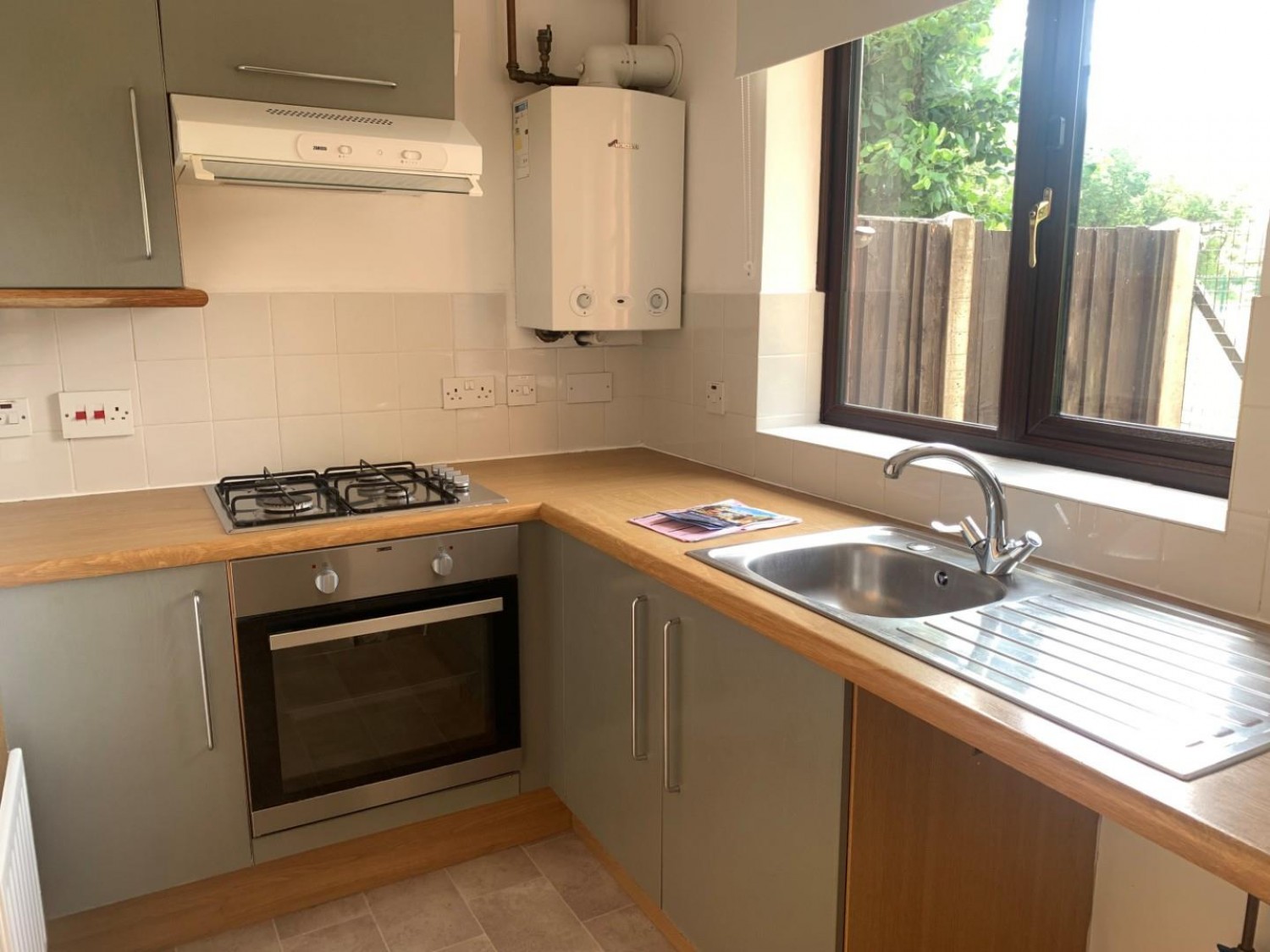Pilgrims View, Greenhithe, Kent, DA9 9QB