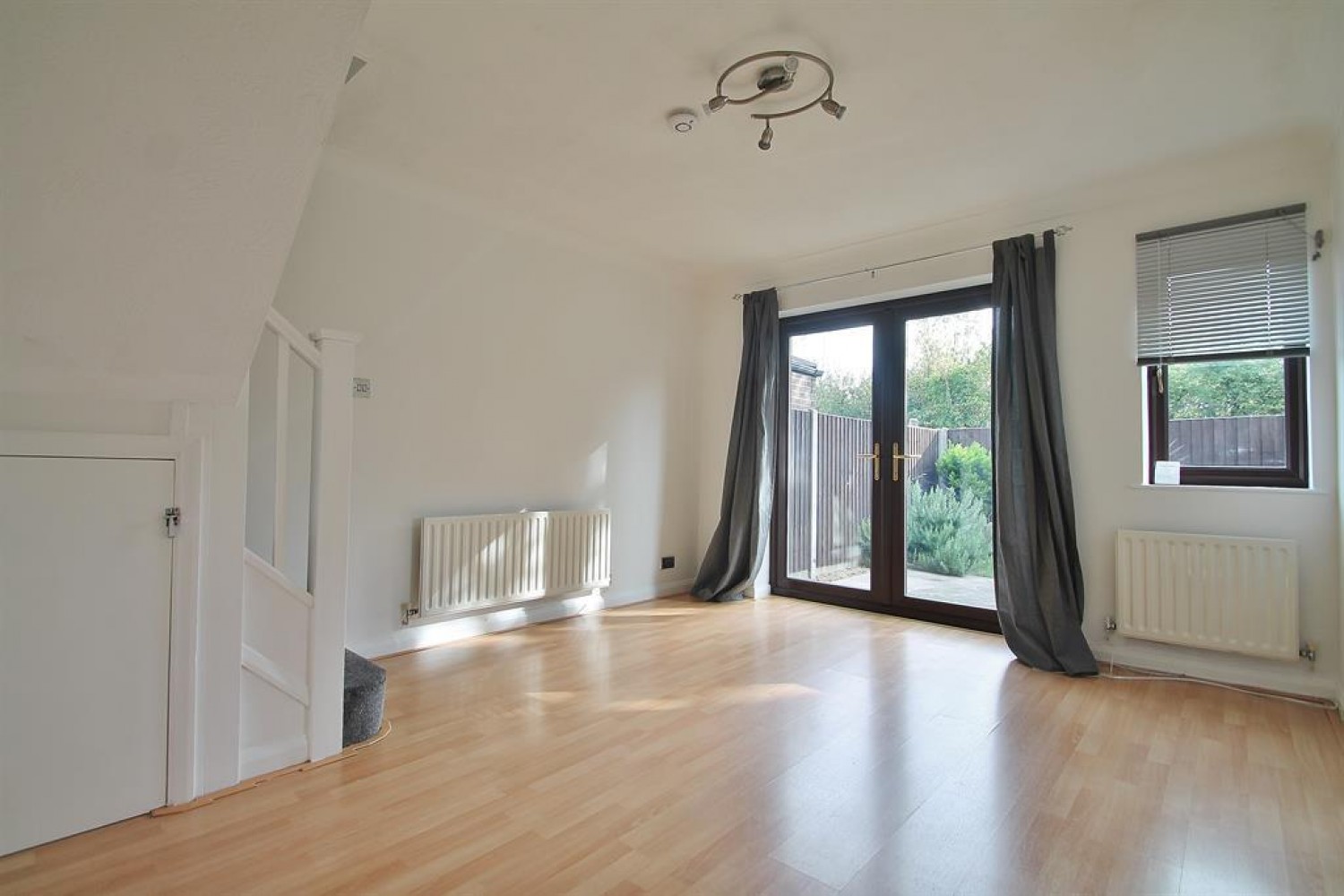 Pilgrims View, Greenhithe, Kent, DA9 9QB