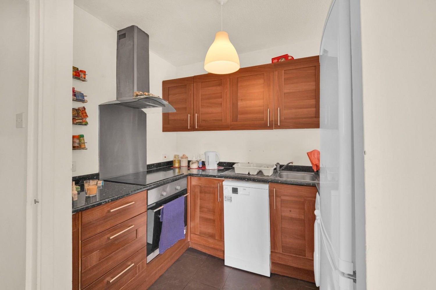 Essex Road, Chadwell Heath, RM6
