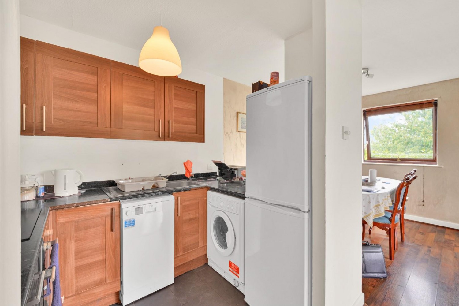 Essex Road, Chadwell Heath, RM6