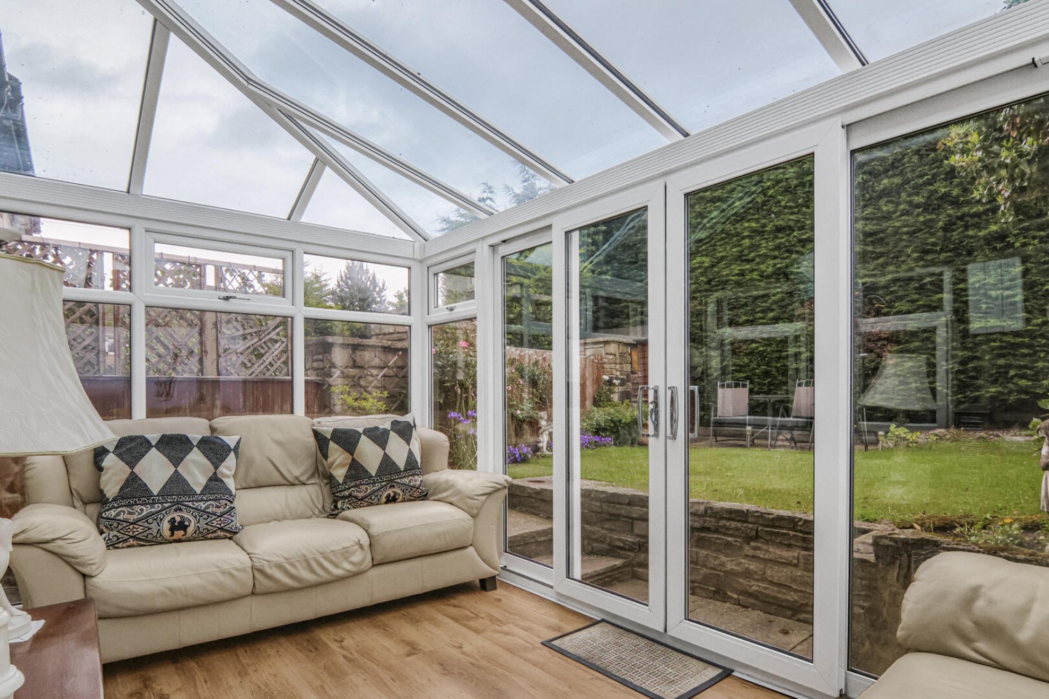 Apperley Lane, Rawdon, Leeds