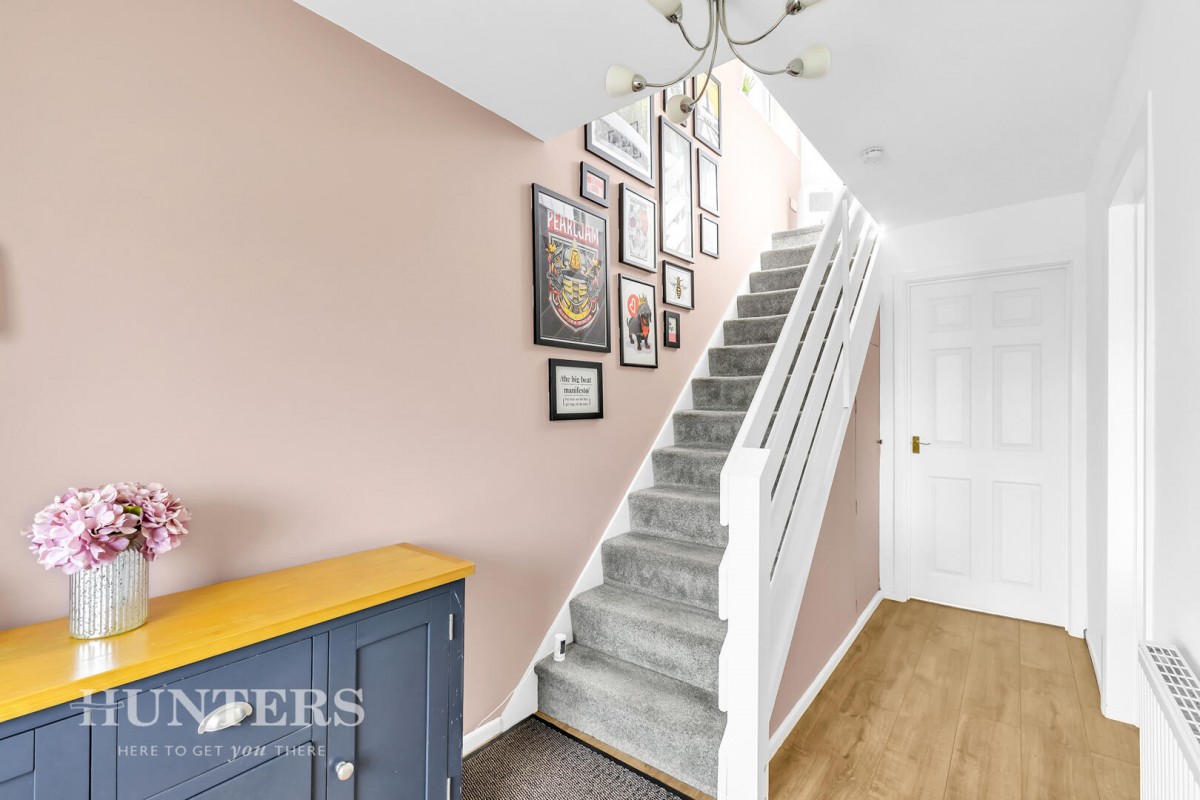 Laburnum Way, Littleborough OL15 8RL