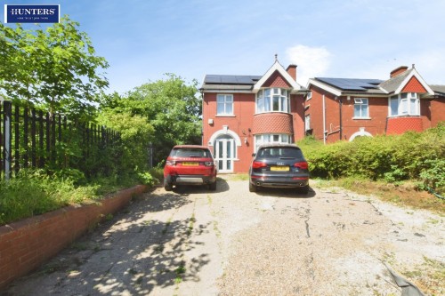 Doncaster Road, Scunthorpe