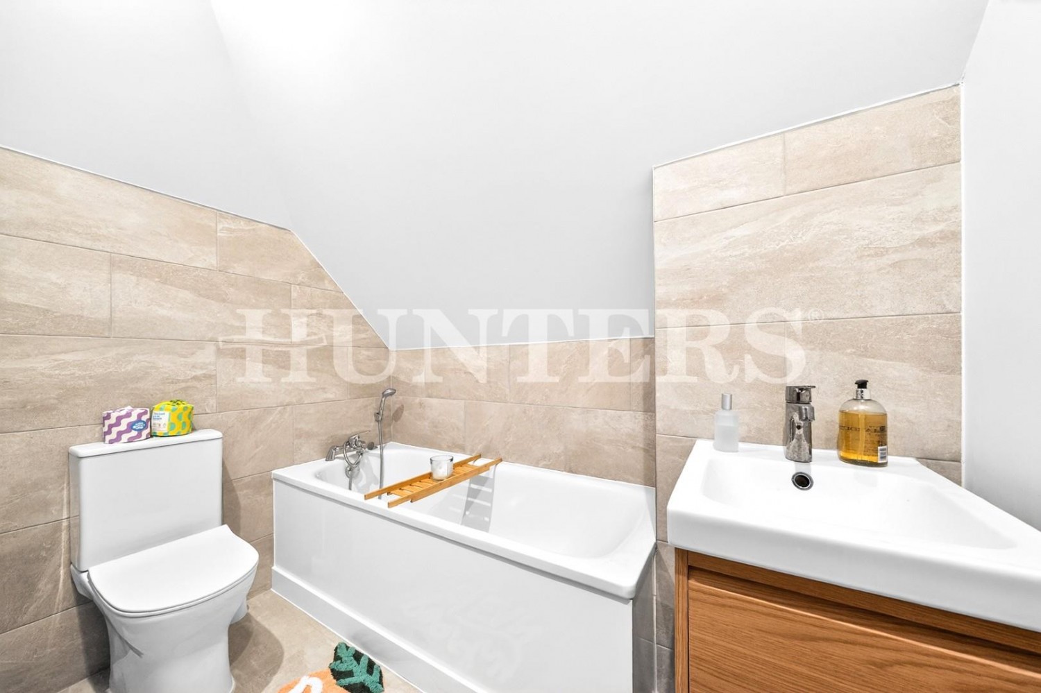 Teynton Terrace, London, N17