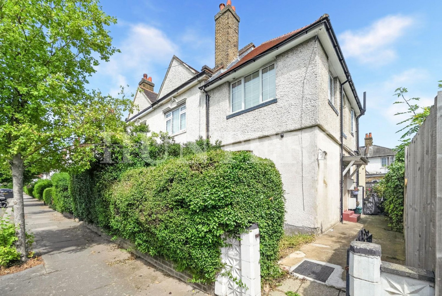 Teynton Terrace, London, N17