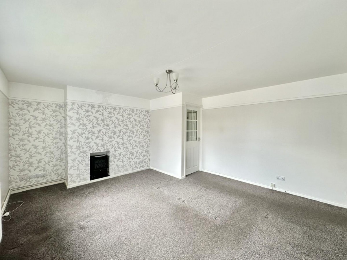 Sycamore Avenue, Hayes