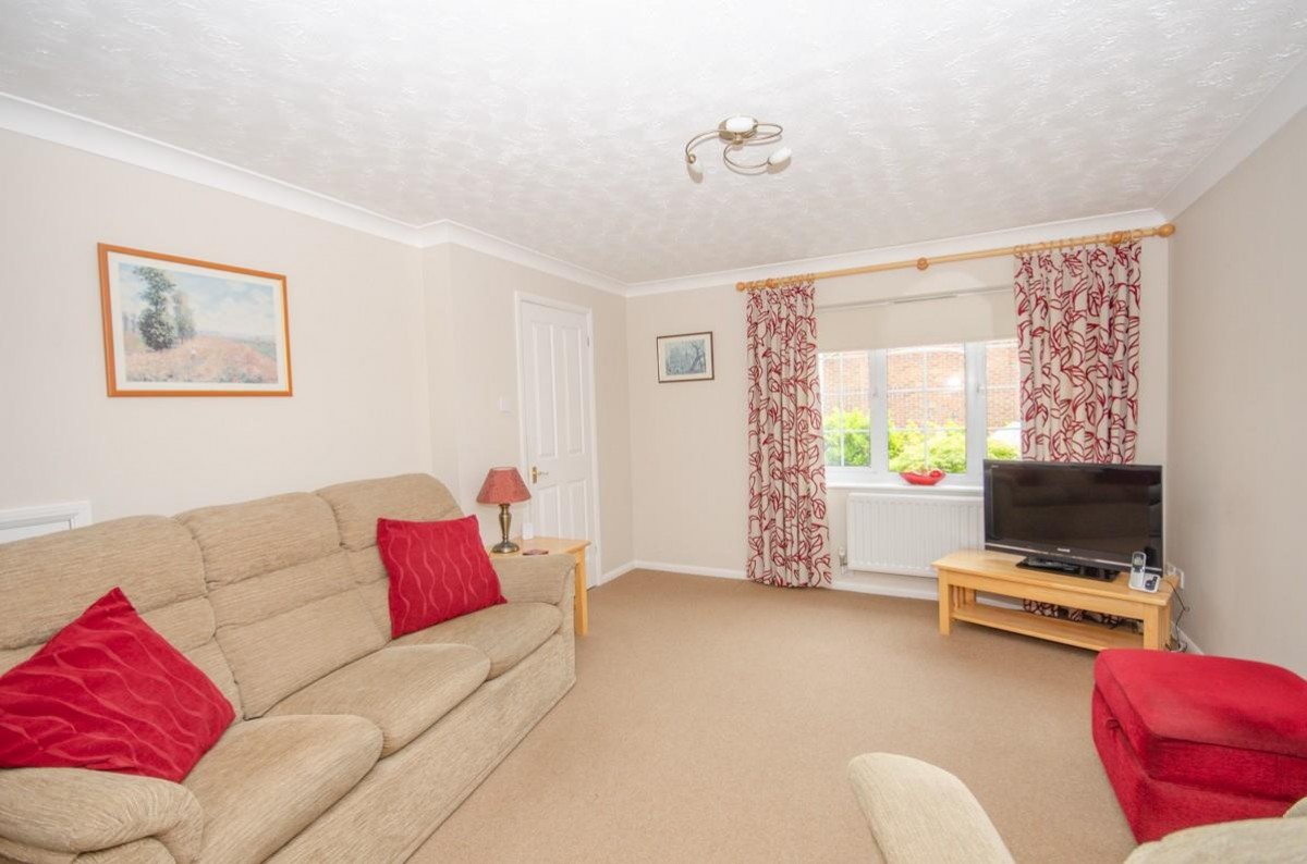 Bromfield Walk, Emersons Green, Bristol, BS16 7AW