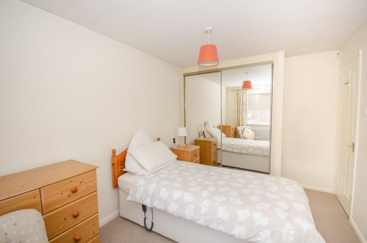 Bromfield Walk, Emersons Green, Bristol, BS16 7AW