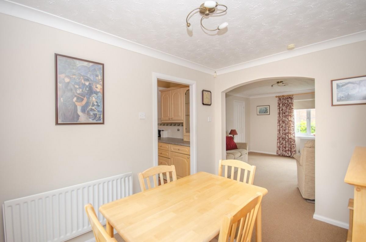 Bromfield Walk, Emersons Green, Bristol, BS16 7AW