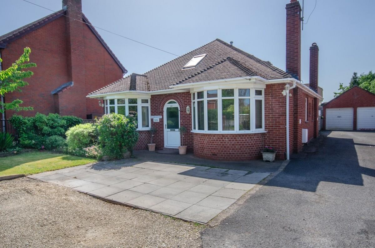 Badminton Road, Winterbourne, Bristol, BS36 1AH