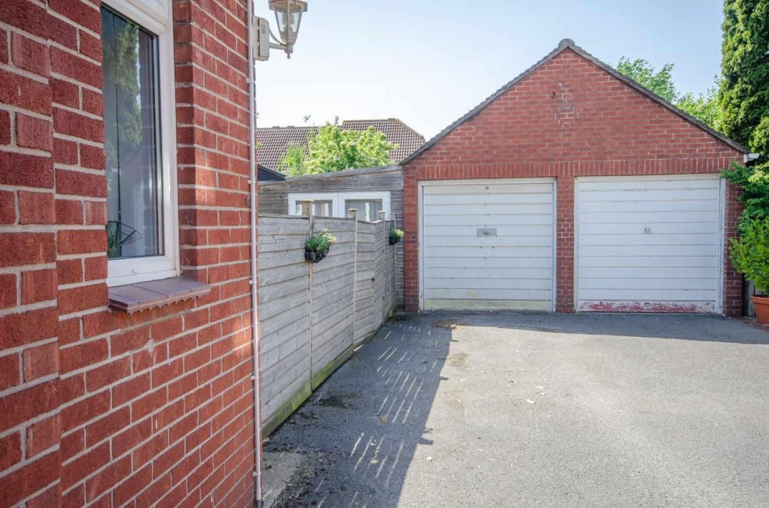 Badminton Road, Winterbourne, Bristol, BS36 1AH