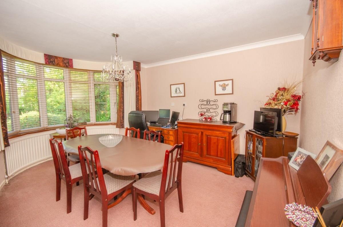 Badminton Road, Winterbourne, Bristol, BS36 1AH