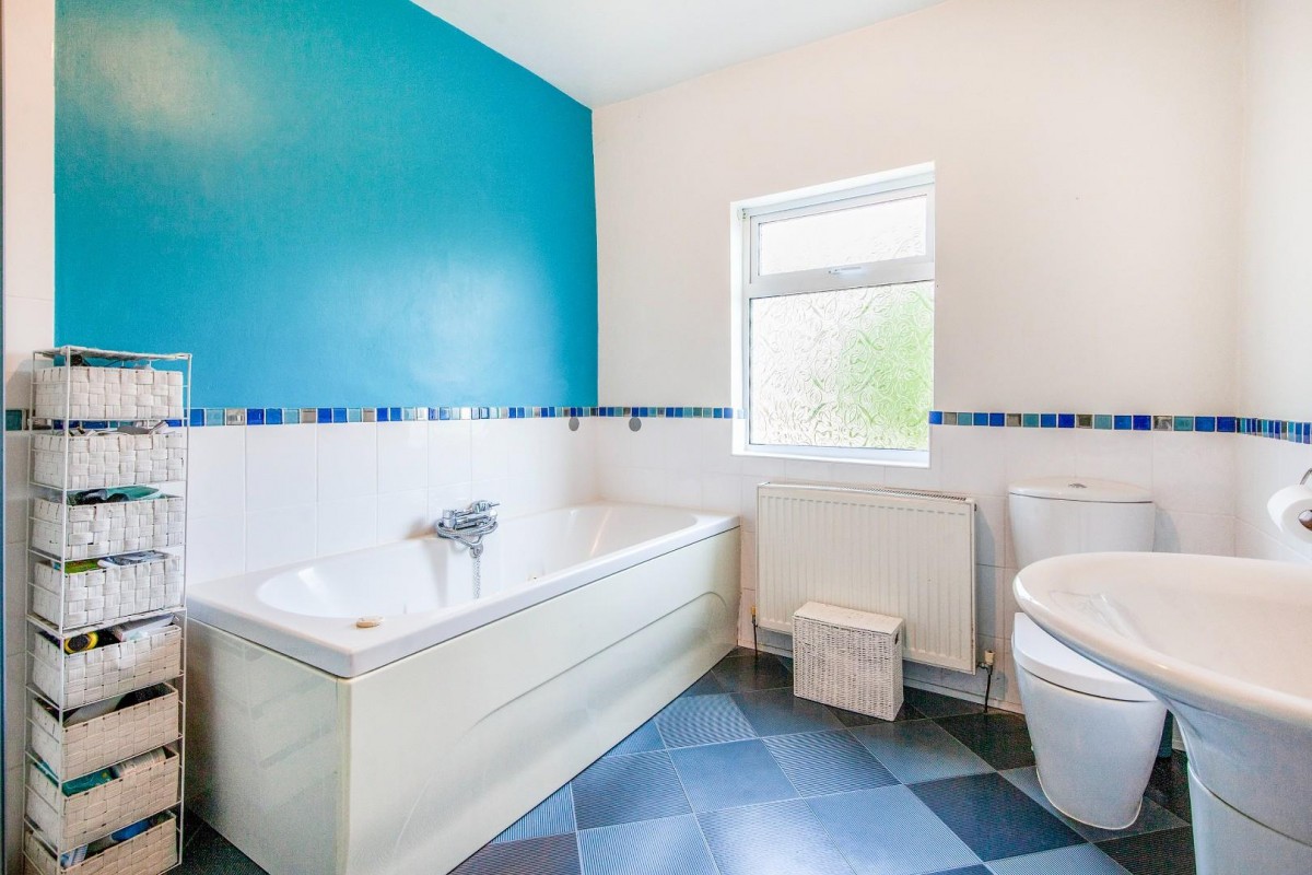 Wortley Road, High Green , Sheffield, S35 4LU