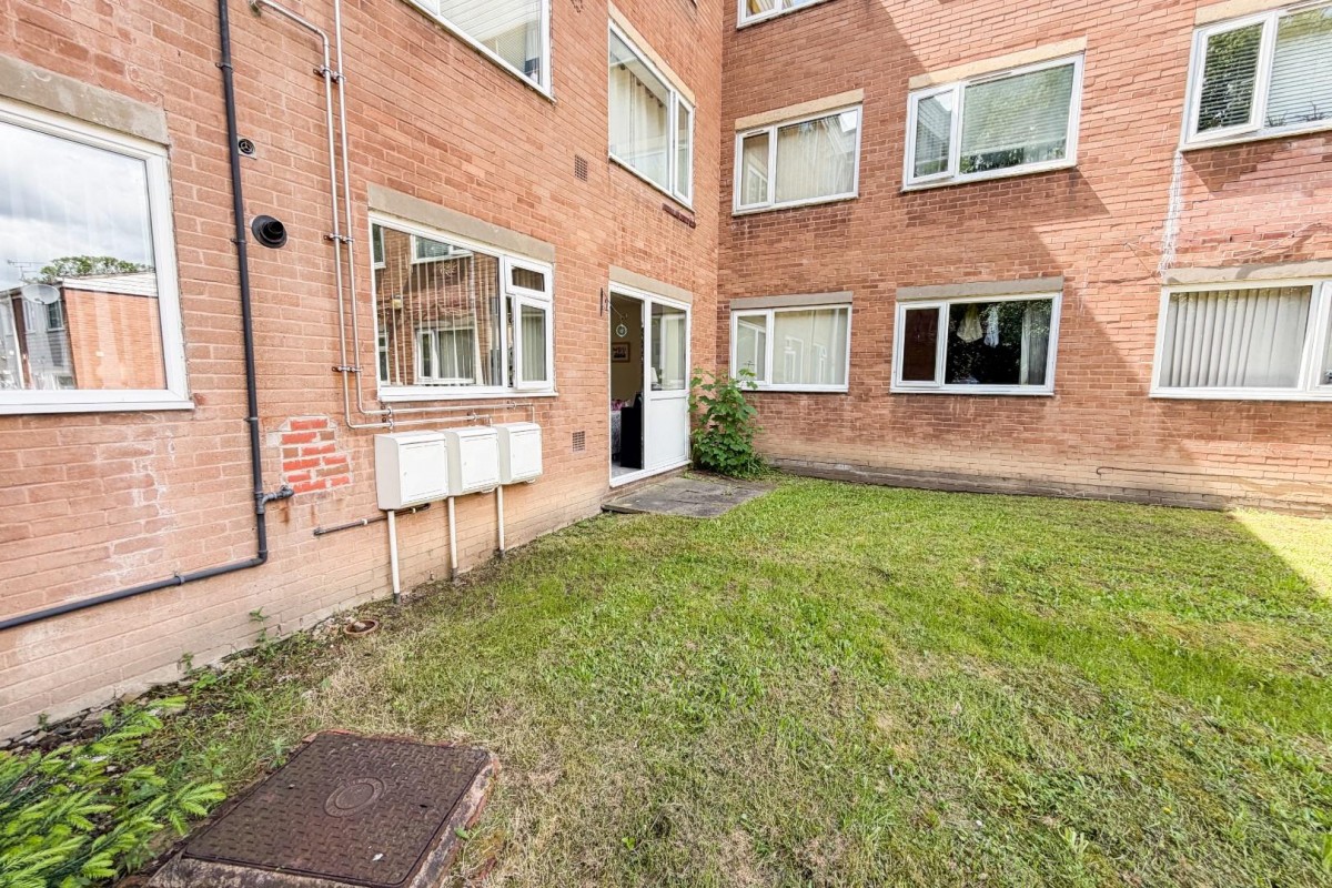 Chapel House, Woodland Grove, Leeds