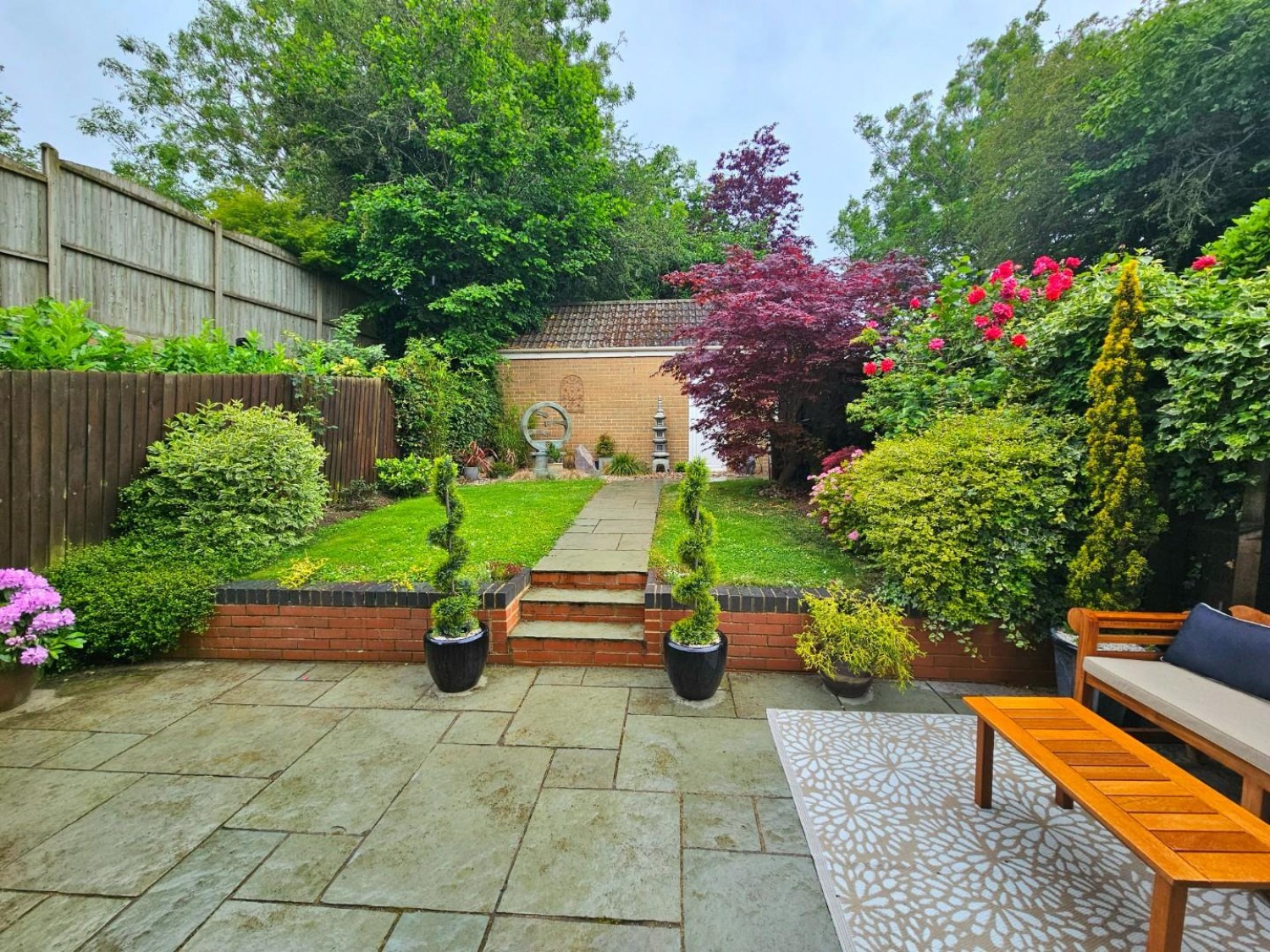 Manor Avenue, Cam, Dursley