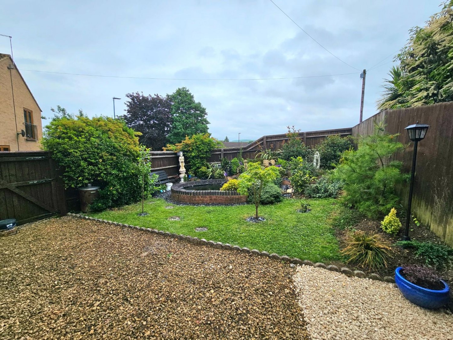 Manor Avenue, Cam, Dursley